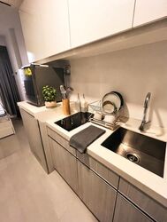 1 Canberra (D27), Condominium #609664231